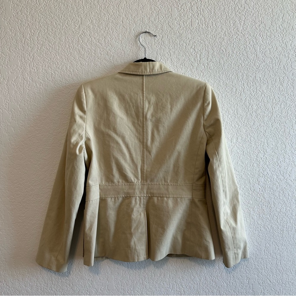 Petite Sophisticate Tan Blazer with Pockets - Picture 5 of 9